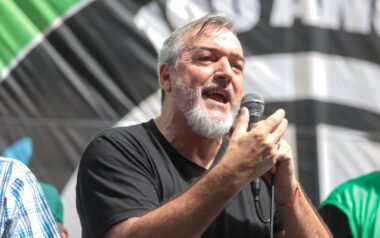 El Gobierno convocó a paritarias para este jueves: ATE exige aumentos por encima de la inflación y una suma fija de $400.000