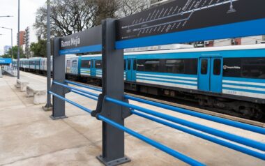 Línea Sarmiento: Después de 9 años, vuelven a funcionar los andenes centrales en las estaciones Ramos Mejía y Ciudadela